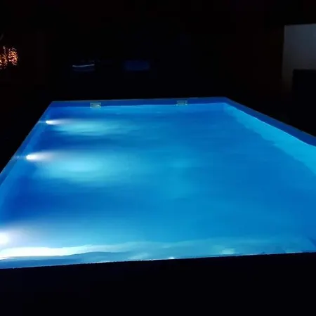 アパート U8 Apartmanhaz *