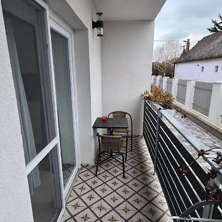 Apartmán U8 Vonyarcvashegy