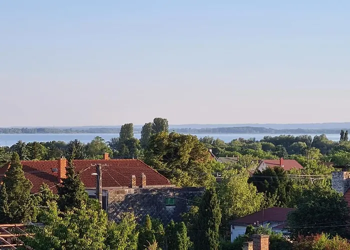 U8 Apartmanhaz