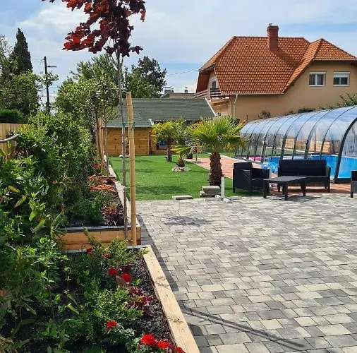 U8 Apartmanhaz Apartament Vonyarcvashegy