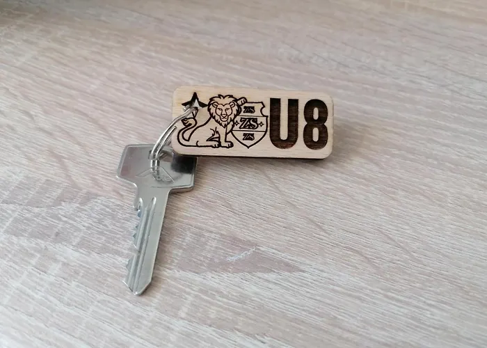 U8 Apartmanhaz *