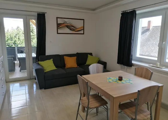 U8 Apartmanhaz