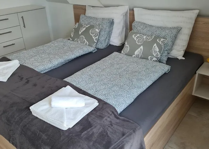 U8 Apartmanhaz Apartment